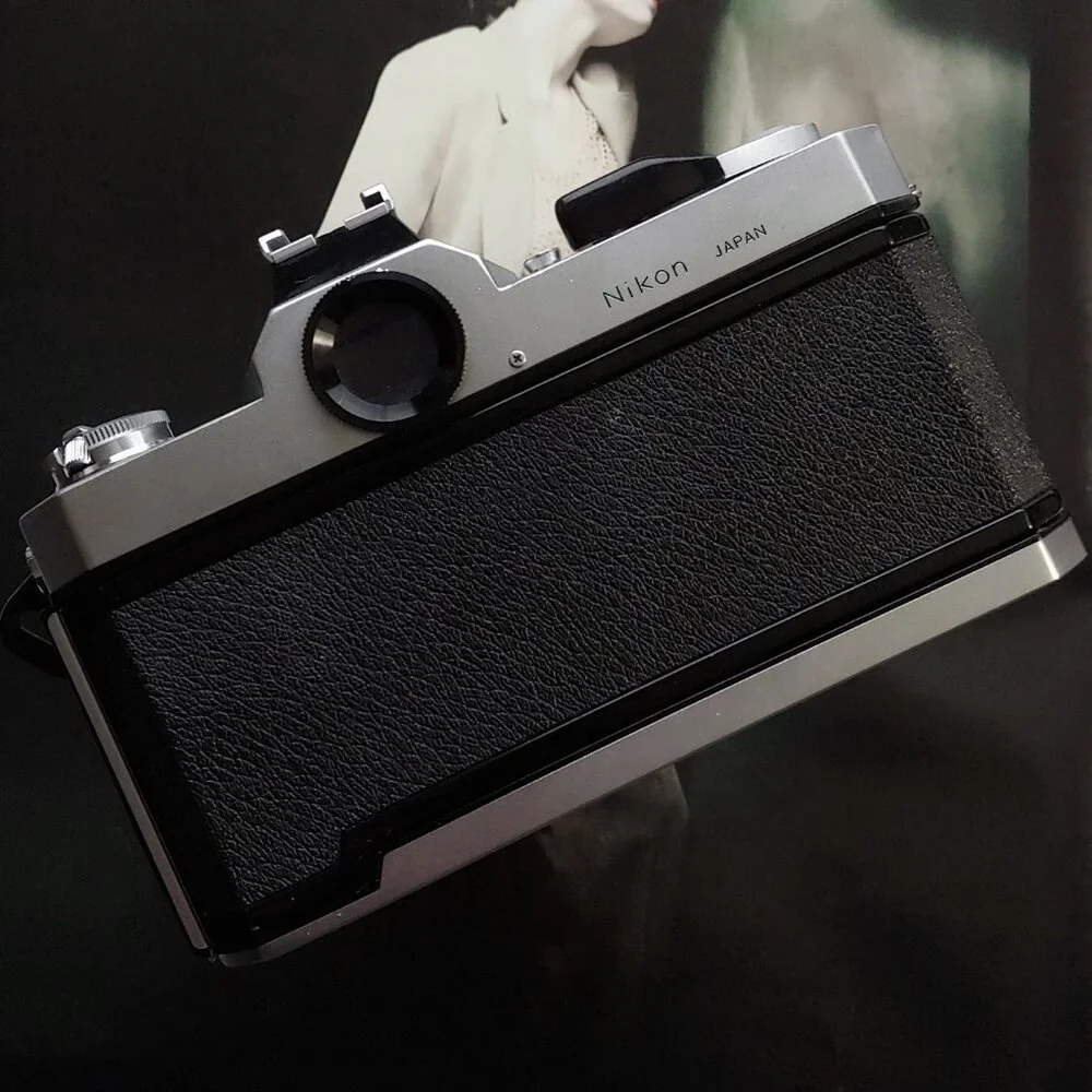 Vintage Nikkormat/Nikon FT2 35mm Film Camera + 50mm Nikor Lens